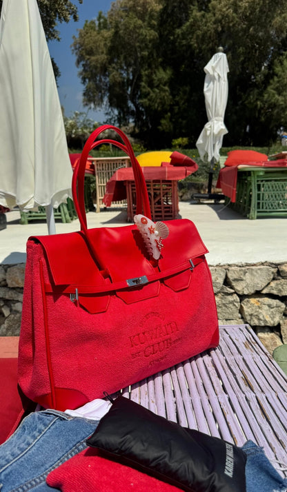Kuwaiti club tote Bag