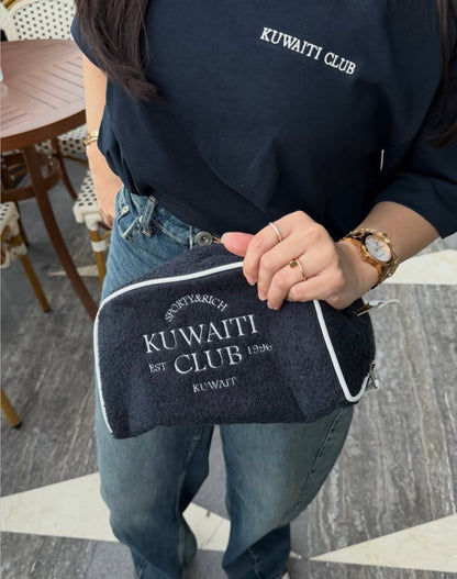 Kuwaiti club towel pouch